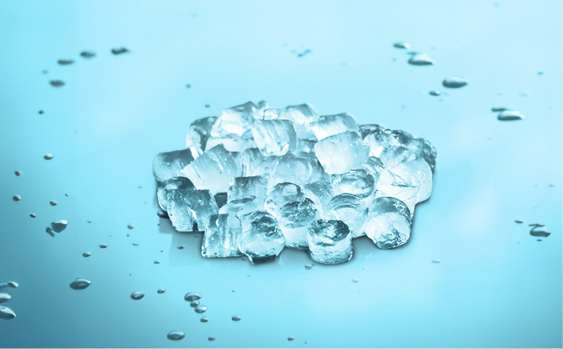 Does Clear Ice Affect Drink Flavor?